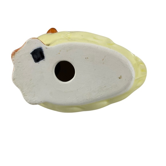 Vintage Ceramic Duck Figurine Pale Yellow with Orange Beak and Feet 4” x 2” x 3 - Picture 9 of 12